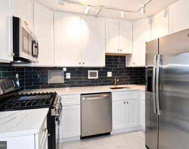 5500 Friendship Boulevard - Photo Thumbnail 12