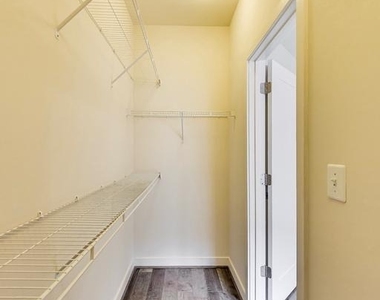 16616 Crabbs Branch Way - Photo Thumbnail 18