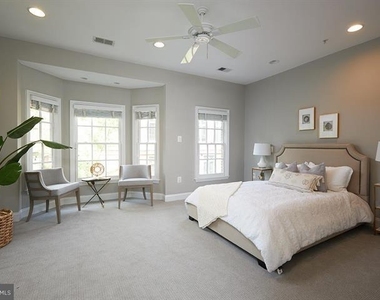 4906 Montgomery Lane - Photo Thumbnail 25
