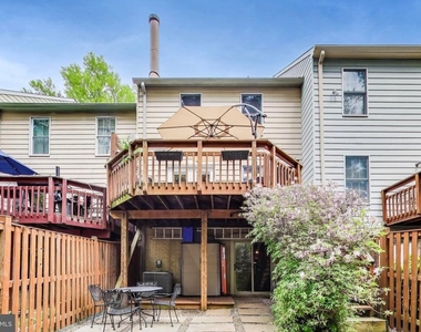 13630 Cedar Creek Lane - Photo Thumbnail 25