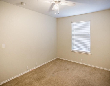 145 Michaelis St - Photo Thumbnail 20