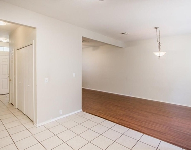 145 Michaelis St - Photo Thumbnail 12