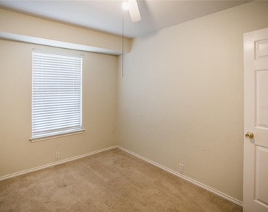 145 Michaelis St - Photo Thumbnail 24