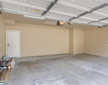 12609 Calistoga Way - Photo Thumbnail 28