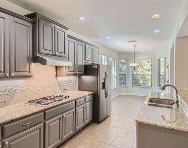 12609 Calistoga Way - Photo Thumbnail 13