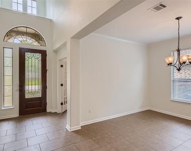 12609 Calistoga Way - Photo Thumbnail 2