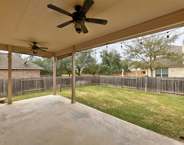 3806 Azur Ln - Photo Thumbnail 28