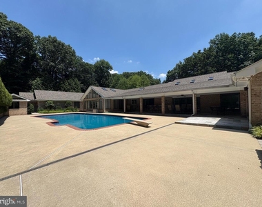 4233 Buckskin Wood Drive - Photo Thumbnail 3