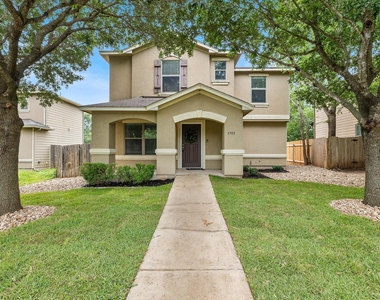 5705 Viewpoint Dr - Photo Thumbnail 2