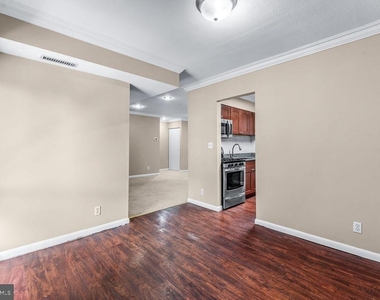 6099 Majors Lane - Photo Thumbnail 12