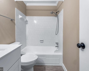 6099 Majors Lane - Photo Thumbnail 16