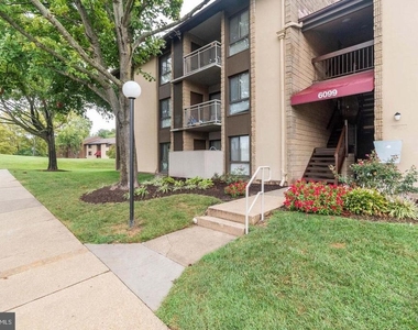 6099 Majors Lane - Photo Thumbnail 1
