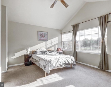 8495 Falls Run Road - Photo Thumbnail 16