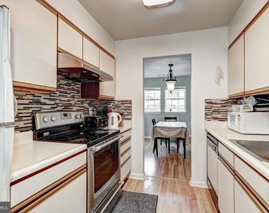 8495 Falls Run Road - Photo Thumbnail 9