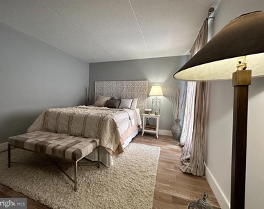 5236 W Running Brook Road - Photo Thumbnail 8
