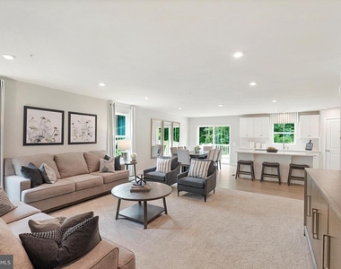 4771 Naples Avenue - Photo Thumbnail 5