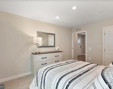 4771 Naples Avenue - Photo Thumbnail 21