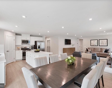 4771 Naples Avenue - Photo Thumbnail 11