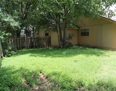 803 Kimberly St - Photo Thumbnail 14