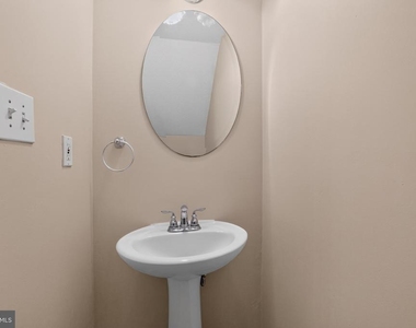 55 Oak Crest Court - Photo Thumbnail 14