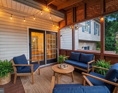 55 Oak Crest Court - Photo Thumbnail 17