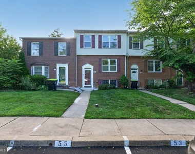 55 Oak Crest Court - Photo Thumbnail 1