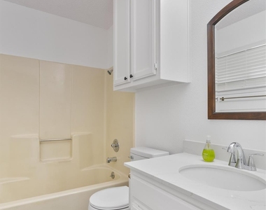 12900 Hymeadow Dr - Photo Thumbnail 12
