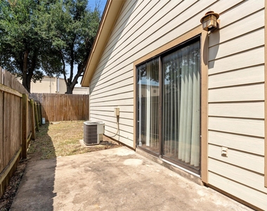 12900 Hymeadow Dr - Photo Thumbnail 17