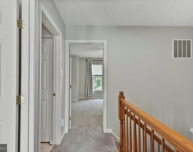 114 Paden Court - Photo Thumbnail 9