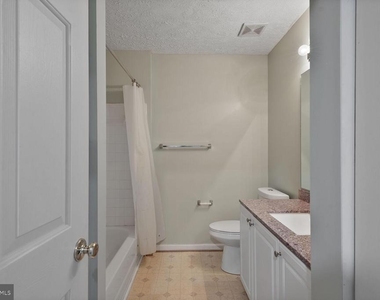 114 Paden Court - Photo Thumbnail 16
