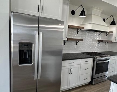1817 Shookstown Road - Photo Thumbnail 5