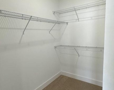 1817 Shookstown Road - Photo Thumbnail 16