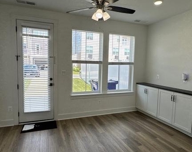 1817 Shookstown Road - Photo Thumbnail 3