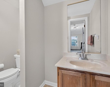 6581 Willard Horine Court - Photo Thumbnail 9