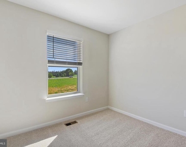 418 Carroll Walk Ave - Photo Thumbnail 18
