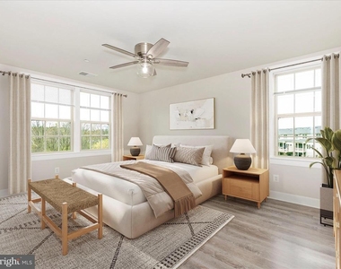 3838 Fulham Road - Photo Thumbnail 23