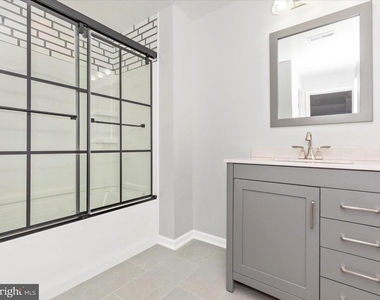3838 Fulham Road - Photo Thumbnail 28