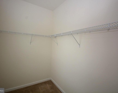5942 Leben Drive - Photo Thumbnail 16