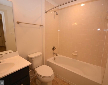 5942 Leben Drive - Photo Thumbnail 22