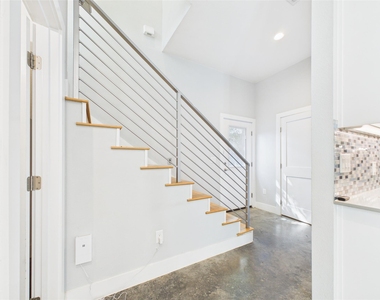 6204 Langham St - Photo Thumbnail 7