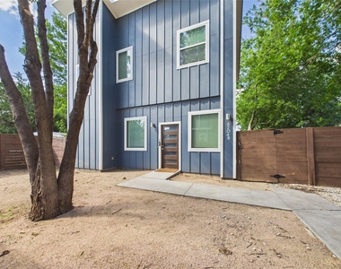 6204 Langham St - Photo Thumbnail 1