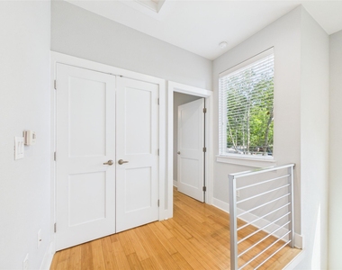 6204 Langham St - Photo Thumbnail 13