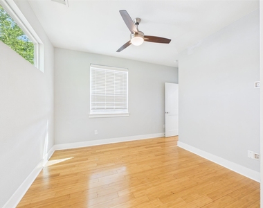 6204 Langham St - Photo Thumbnail 17