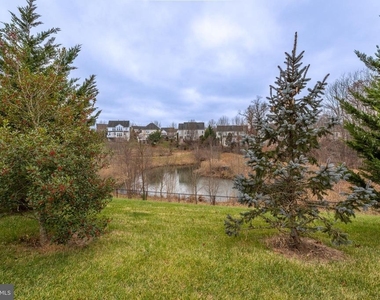 9314 Penrose Street - Photo Thumbnail 34