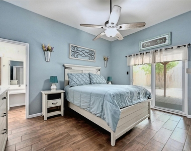 3012 Rochelle Dr - Photo Thumbnail 11