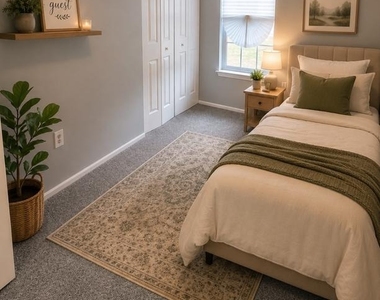2561 Robinson Place - Photo Thumbnail 4