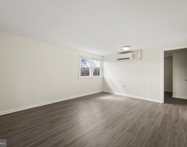 9432 Lyons Mill Road - Photo Thumbnail 6