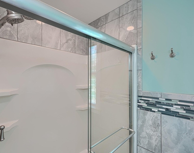 4118 Slater Avenue - Photo Thumbnail 15