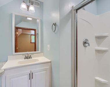 4118 Slater Avenue - Photo Thumbnail 21