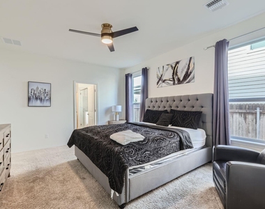 2110 Goji Ln - Photo Thumbnail 12